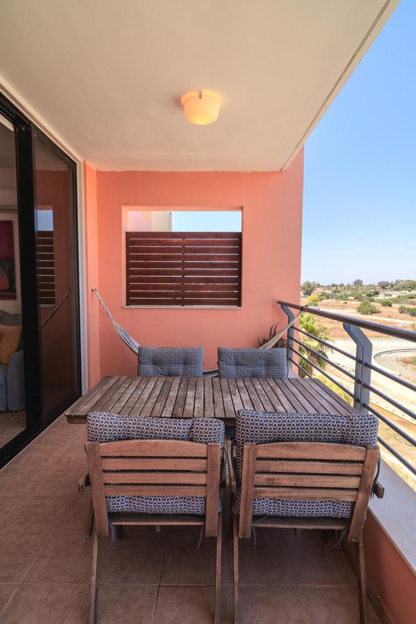 Isabella One Bedroom Lárnaca Exterior foto